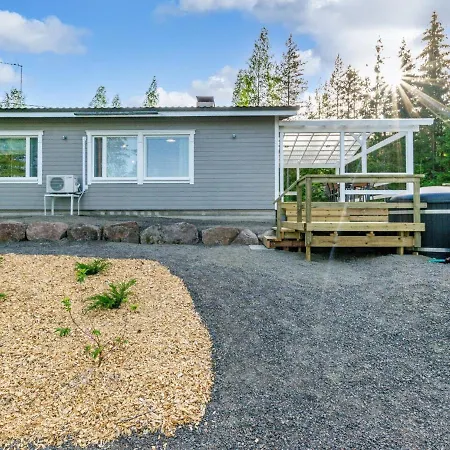 Holiday home Jaervenhelmi By Interhome