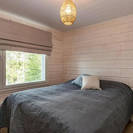 Semesterbostad Jaervenhelmi By Interhome *